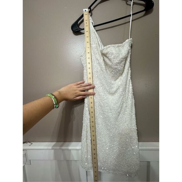 Mac Duggal 5263 One Shoulder Strap Drape Off White Sequin Evening Mini Dress S - Picture 9 of 16